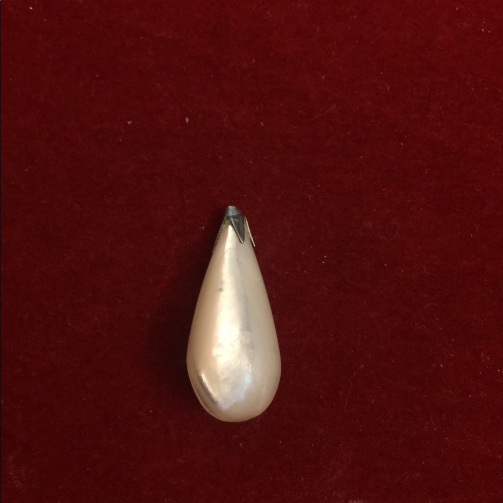 Beautiful TearDrop Natural Shell. Rarest gem!!!! - Picture 3 of 5